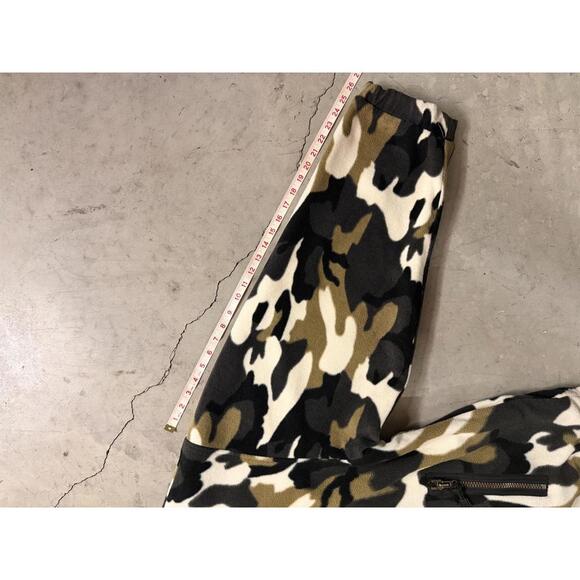 RARE Tommy Hilfiger Reversible Camo & Cream Pullover Jacket - Picture 7 of 9